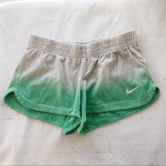 Nike Pants - [Nike] casual green ombré athletic shorts Small
